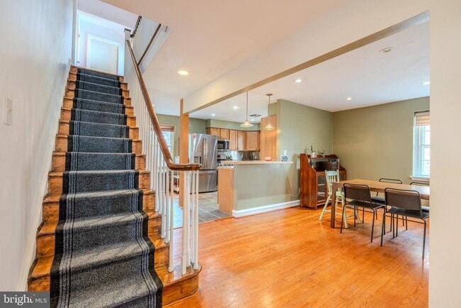 Foto del edificio - 128 Henley Rd