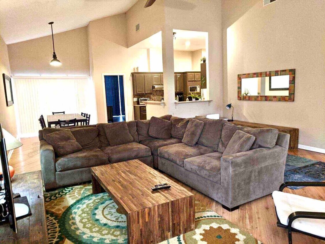 Primary Photo - 14811 Great Willow Dr