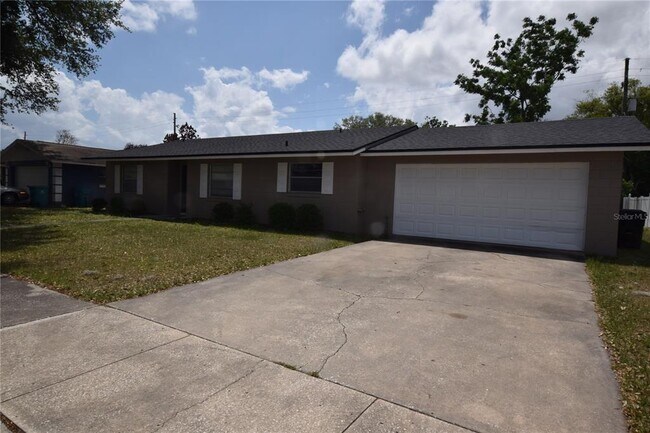 Foto del edificio - 2762 Clear Cove Ln