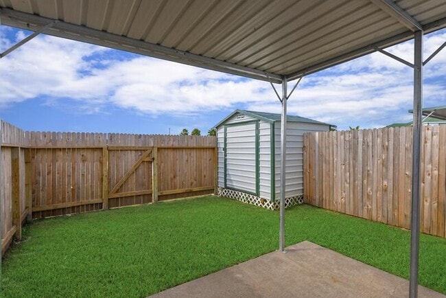 Building Photo - 2130 St Lucia Calle St