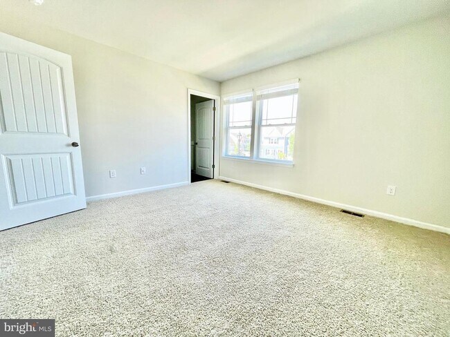 Foto del edificio - 412 Ridgely Blvd