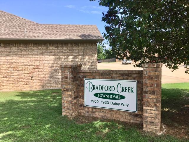 Foto del edificio - 1909 Daisy Way