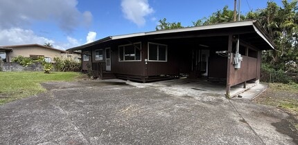 Building Photo - 99 Ainalako Rd