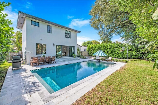 Foto del edificio - 1951 SW 23rd St