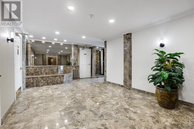 Photo du bâtiment - 100 Bruyère St