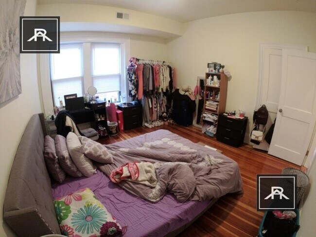 Foto del edificio - 2 bedroom in Brookline MA 02446