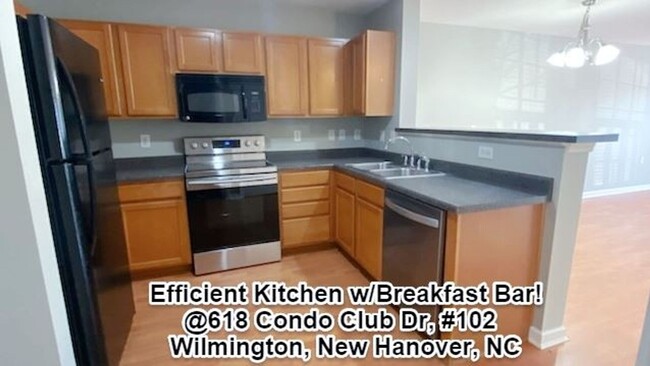 Building Photo - Great Location on CBR! 1 Bedroom, 1 Bath W...