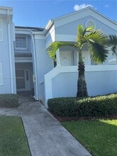 Building Photo - 2646 SE 19th Ct