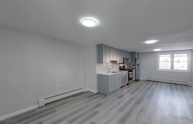 Foto del edificio - 130 1st St
