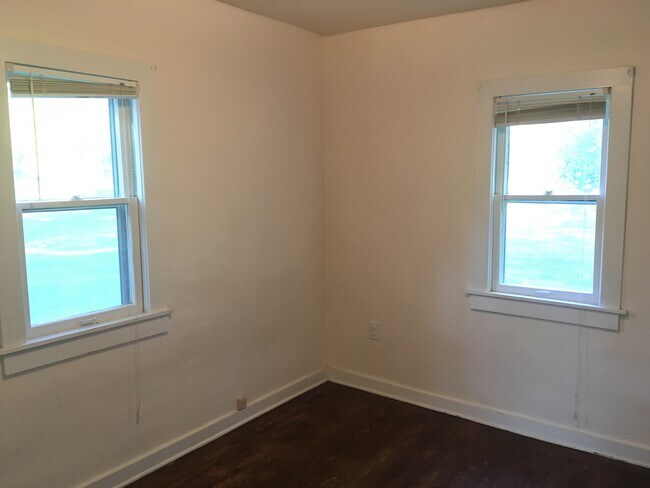 Foto del edificio - 515 Hillcrest Rd