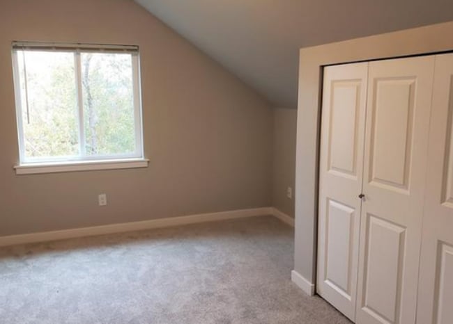 Foto del edificio - 2805-2807 Undine Street