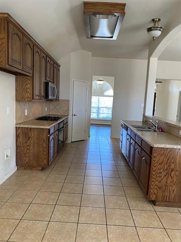 Building Photo - 12811 Greenhaven Dr