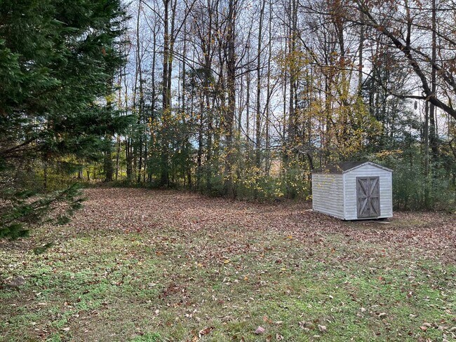 Foto del edificio - 1441 Smokey Mountain Dr