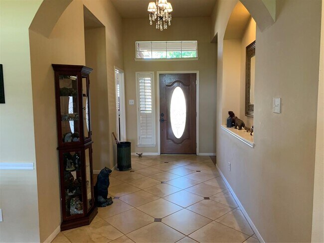 Foto del edificio - 15415 Oxenford Dr