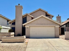Building Photo - 6319 W Townley Ave