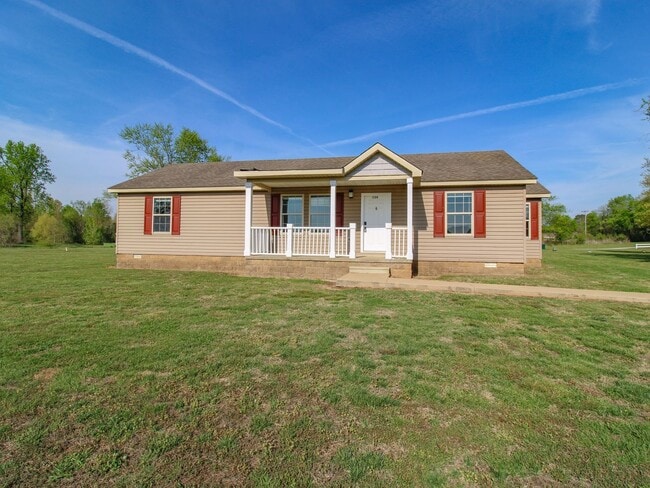 Building Photo - Great Location! 4 Bedroom Home Close to Downtown Pulaski
