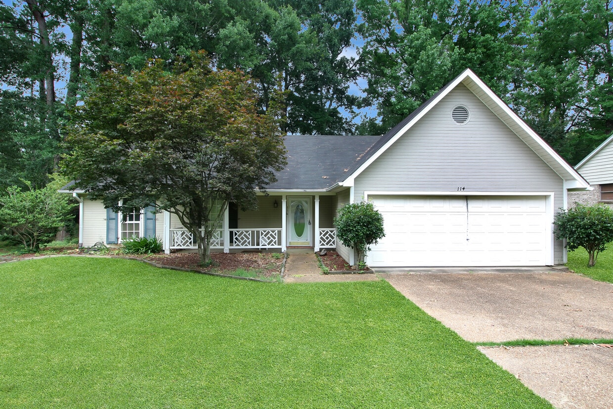Photo - 114 Trace Ridge Dr