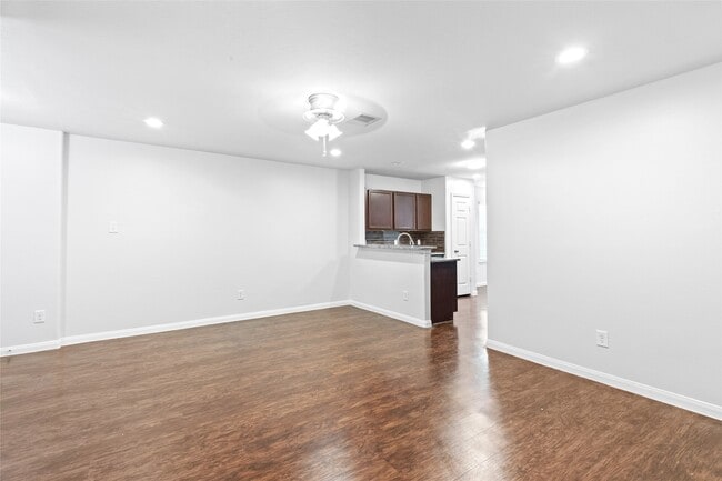 Building Photo - 2430 High Island Way