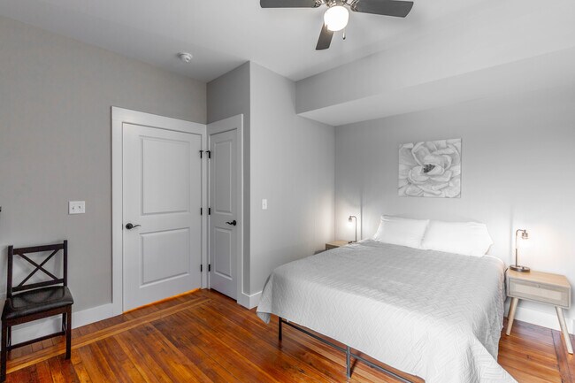 Foto del edificio - 1108 McCallie Ave