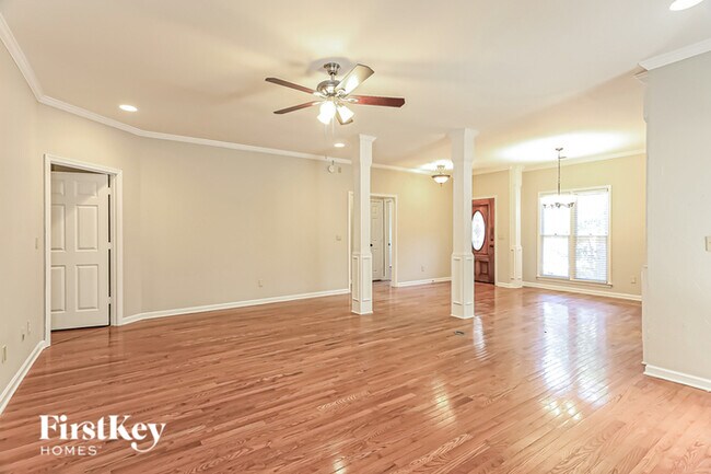 Foto del edificio - 838 Greystone Highlands Dr