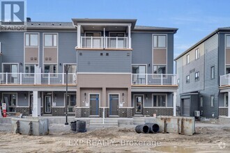 Building Photo - 820 PARNIAN Pvt