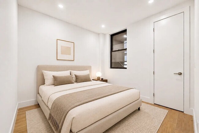 Foto del edificio - 205 Eighth Avenue