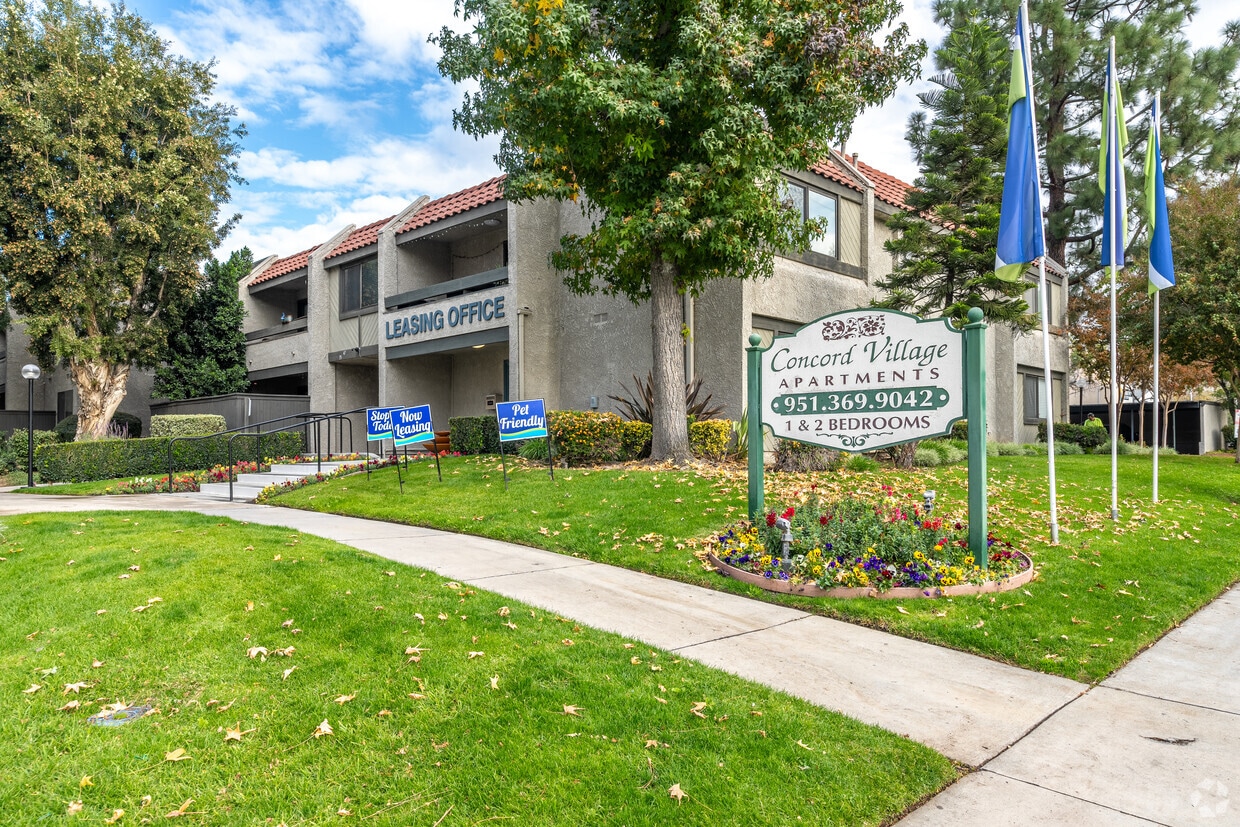 Concord Village - Concord Village