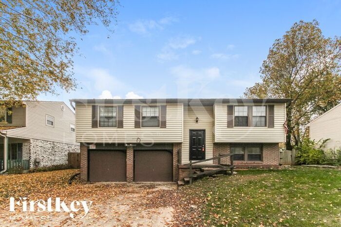 Primary Photo - 5801 Somers Dr