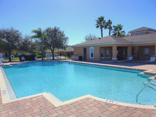 Foto del edificio - Annual Rental - Lovely 3 Bedroom 2 Bathroo...