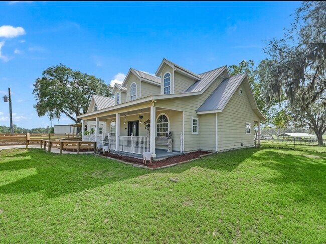 Building Photo - 9451 NE 107th Ct