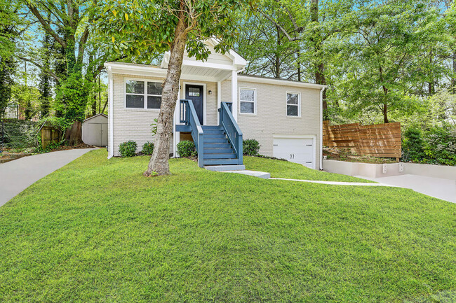 Foto del edificio - 3152 Delmar Ln Nw