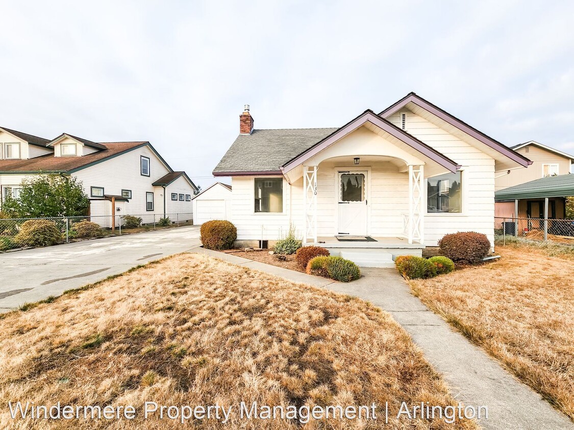 Primary Photo - 2 br, 2 bath House - 130 Lenore St