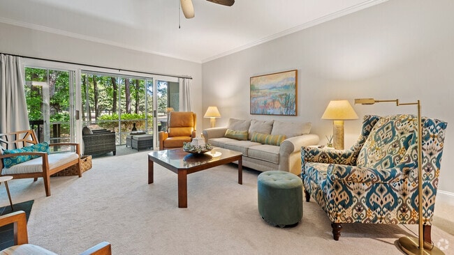 Building Photo - 273 Golden Bear Dr
