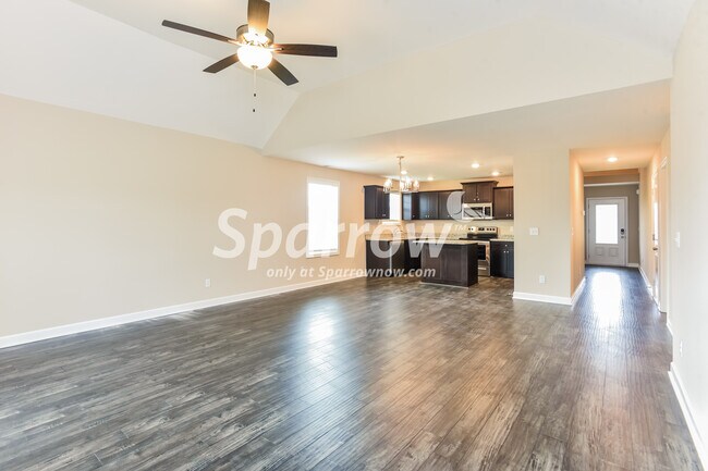 Building Photo - 1103 Merritt Hill Trail