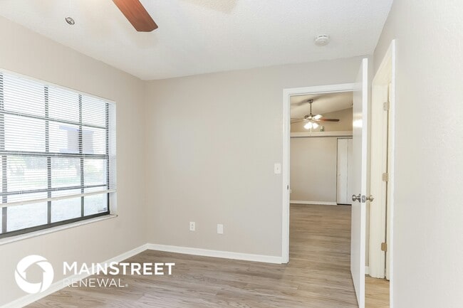 Building Photo - 1711 42nd St S