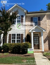Building Photo - 8 Rhododendron Dr
