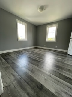 Building Photo - 422-1 King - Your Spacious Bright 4-Bedroom Apartment