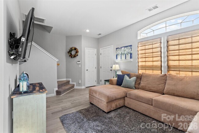 Foto del edificio - 4103 Christine Ln