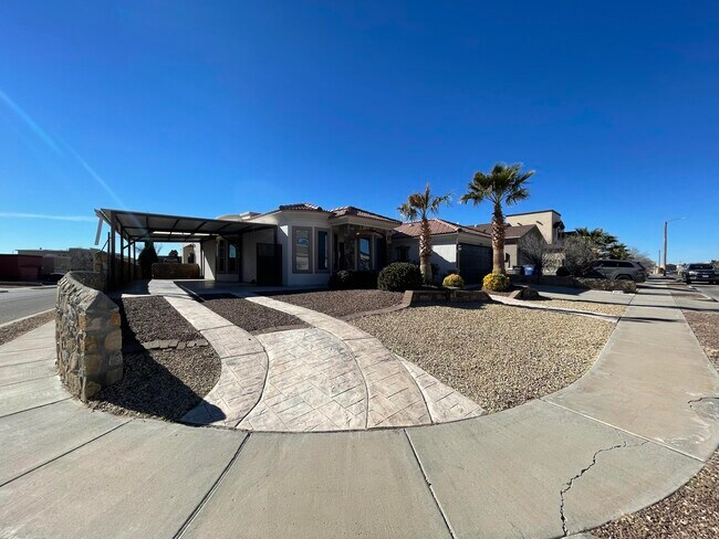 Building Photo - 12768 Destiny Ave