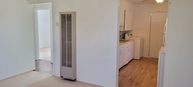 Foto del edificio - HOME LOCATED NEAR COLLEGE