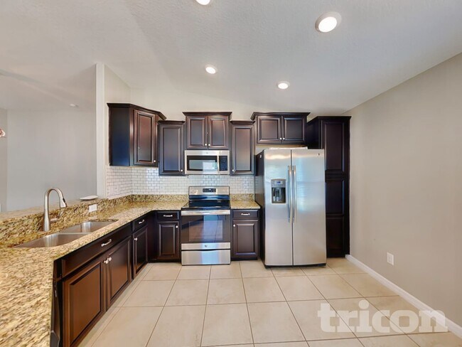 Foto del edificio - 13928 Reindeer Cir