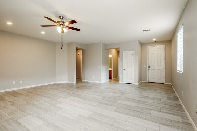 Foto del edificio - 5439 W Fetlock Trail