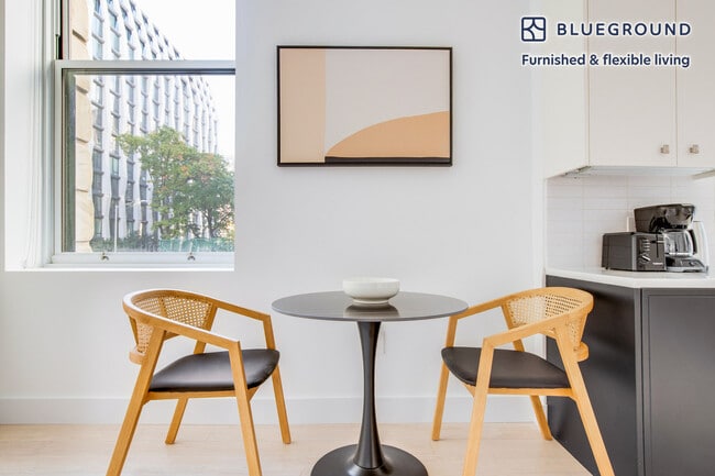 Building Photo - 30 Morningside Dr