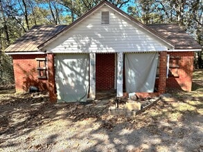 Building Photo - 1755 Ashville Rd