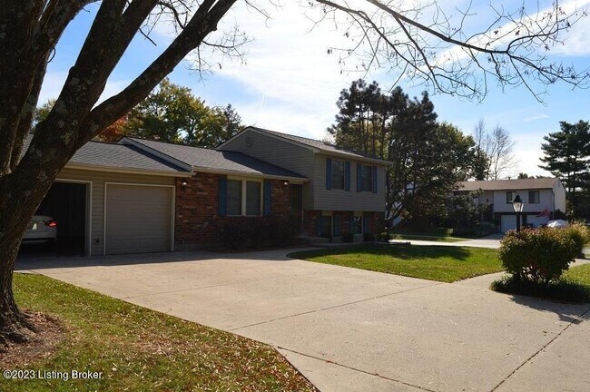 Building Photo - 6713 Fox Hound Rd