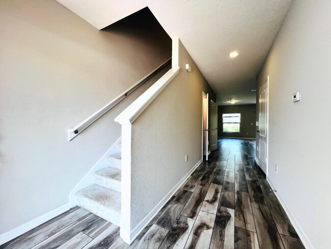 Building Photo - 1295 Flowing Tide Dr