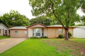 Building Photo - 1717 England Rd