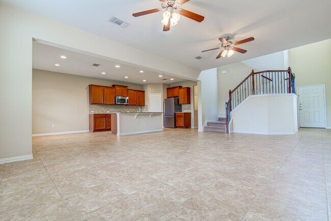 Foto del edificio - Gorgeous Hollow Creek 3 bedroom 2.5 bath i...