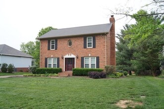 Building Photo - 1144 Hunters Chase Dr