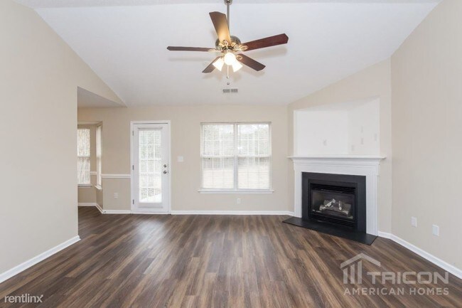 Foto del edificio - 6906 Dandelion Ct
